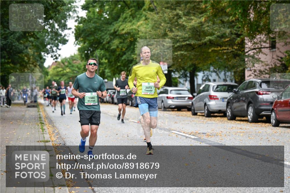 21.09.2025 - PSD Bank Halbmarathon Dr. Thomas Lammeyer http://msf.ph/oto/8918679 21.09.2025 10:36:15 Laufen 1985, 2073 meine-sportfotos.de