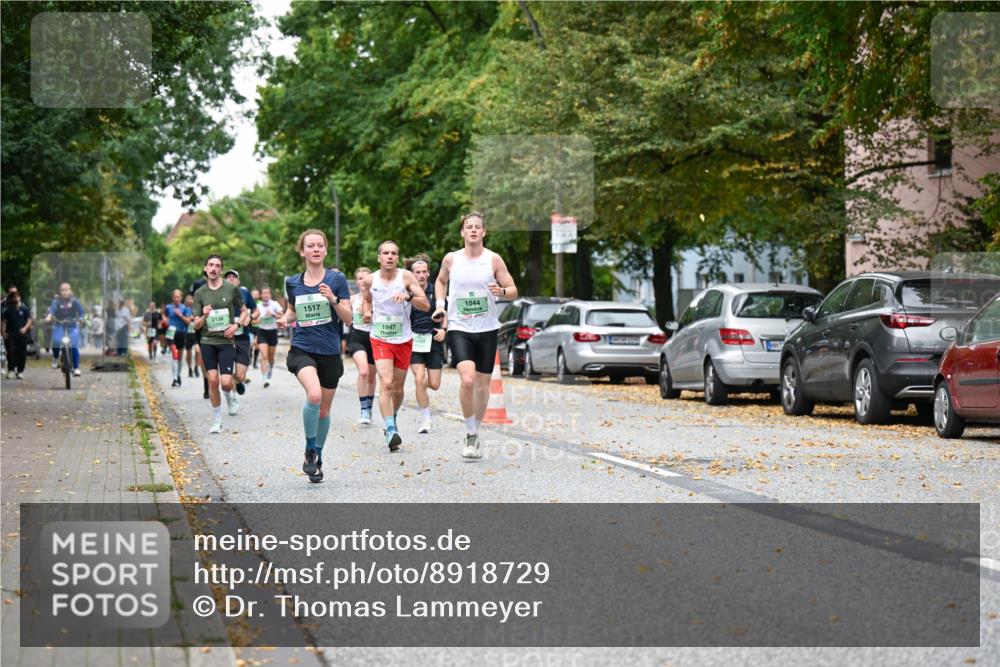 21.09.2025 - PSD Bank Halbmarathon Dr. Thomas Lammeyer http://msf.ph/oto/8918729 21.09.2025 10:36:20 Laufen 2138, 1517, 1947, 1044 meine-sportfotos.de