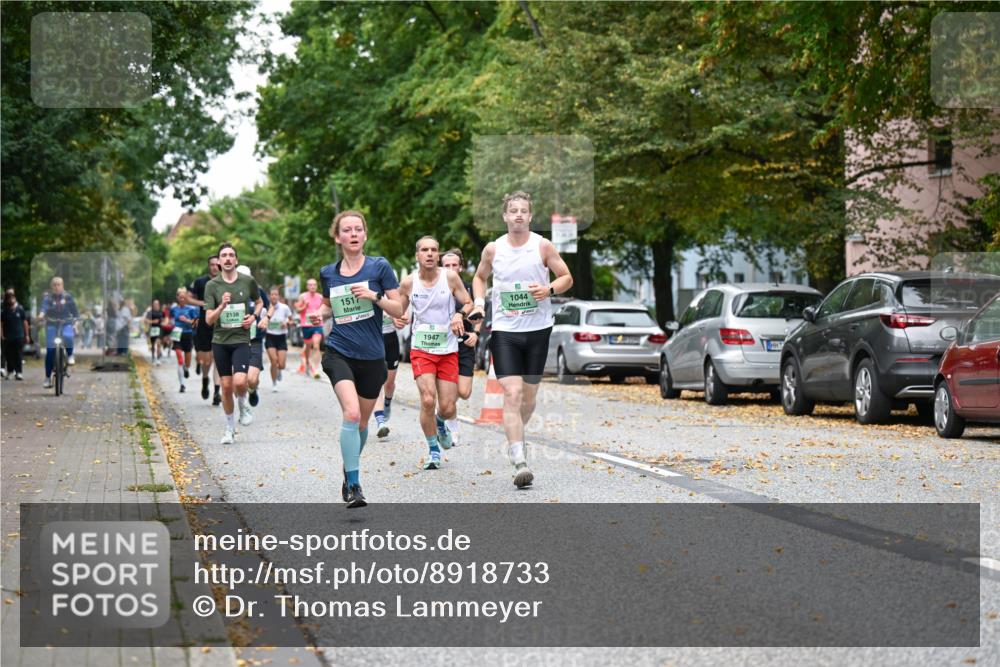 21.09.2025 - PSD Bank Halbmarathon Dr. Thomas Lammeyer http://msf.ph/oto/8918733 21.09.2025 10:36:21 Laufen 2138, 1517, 1947, 1044 meine-sportfotos.de