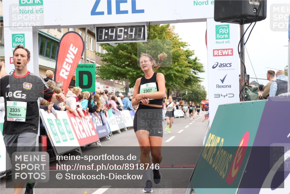 21.09.2025 - PSD Bank Halbmarathon Strokosch-Dieckow http://msf.ph/oto/8918746 21.09.2025 11:49:04 Ziel 1659, 2053, 2106, 2307, 2335, 2419, 2777 meine-sportfotos.de