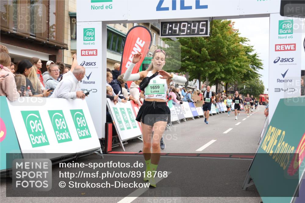 21.09.2025 - PSD Bank Halbmarathon Strokosch-Dieckow http://msf.ph/oto/8918768 21.09.2025 11:49:09 Ziel 1195, 1659, 2307, 2335, 2777 meine-sportfotos.de