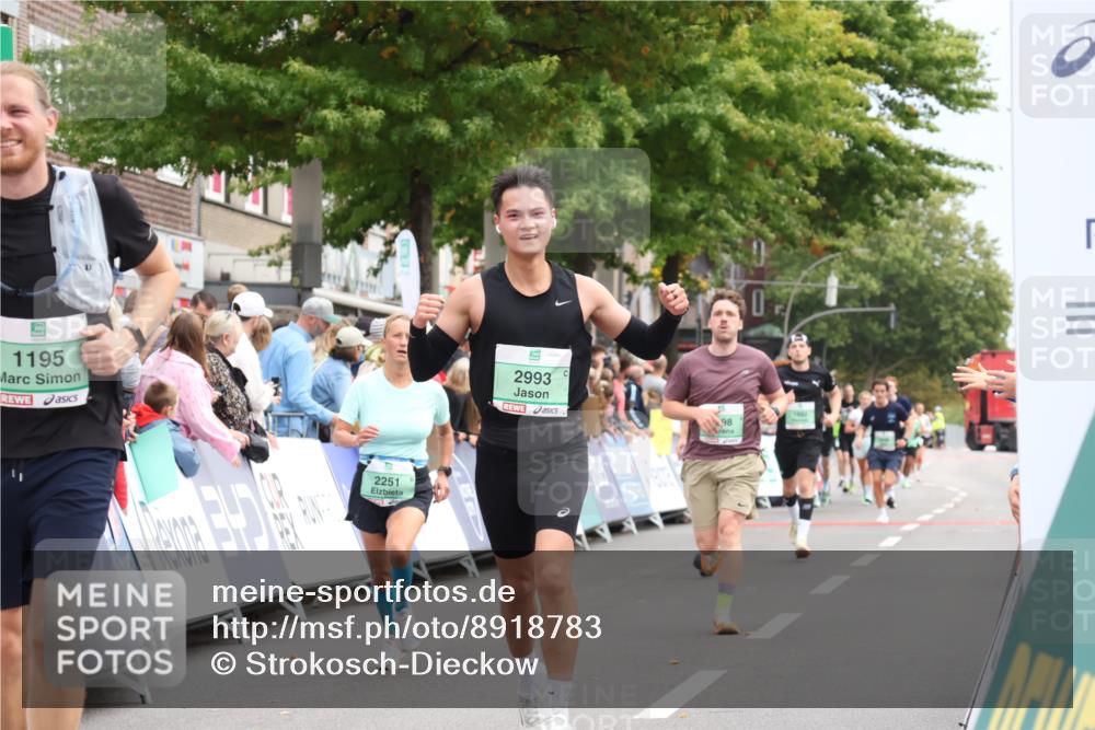 21.09.2025 - PSD Bank Halbmarathon Strokosch-Dieckow http://msf.ph/oto/8918783 21.09.2025 11:49:13 Ziel 1195, 1659, 2098, 2251, 2777, 2993 meine-sportfotos.de