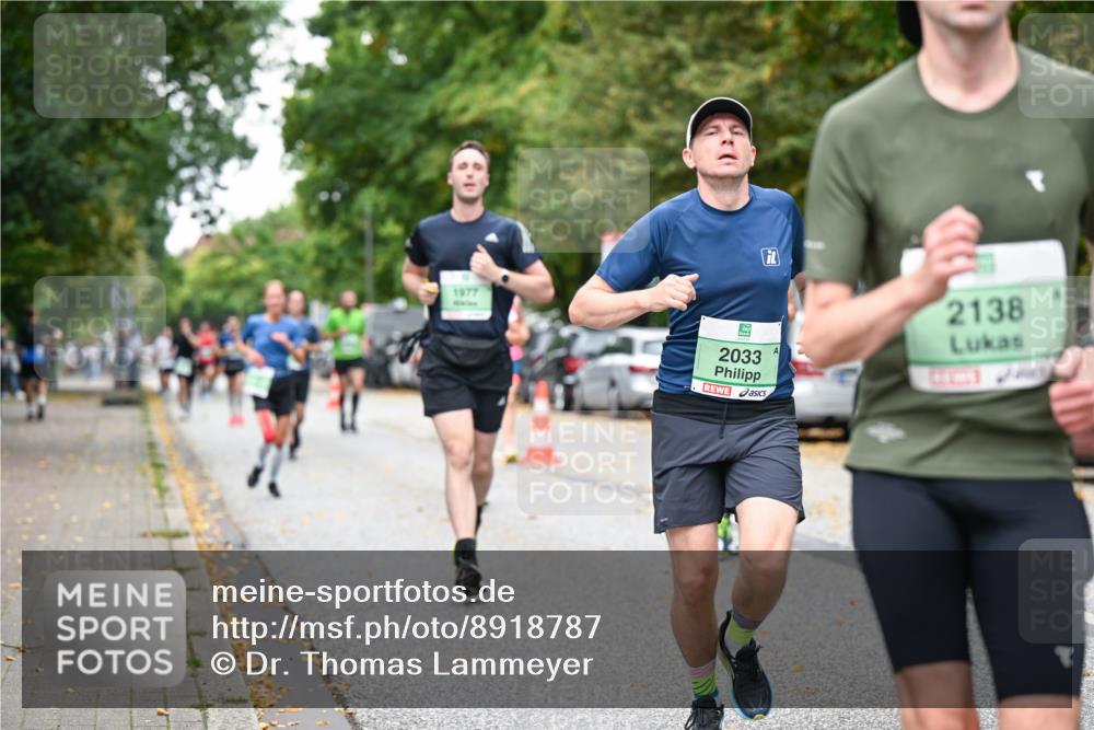 21.09.2025 - PSD Bank Halbmarathon Dr. Thomas Lammeyer http://msf.ph/oto/8918787 21.09.2025 10:36:27 Laufen 1977, 2033, 2138 meine-sportfotos.de