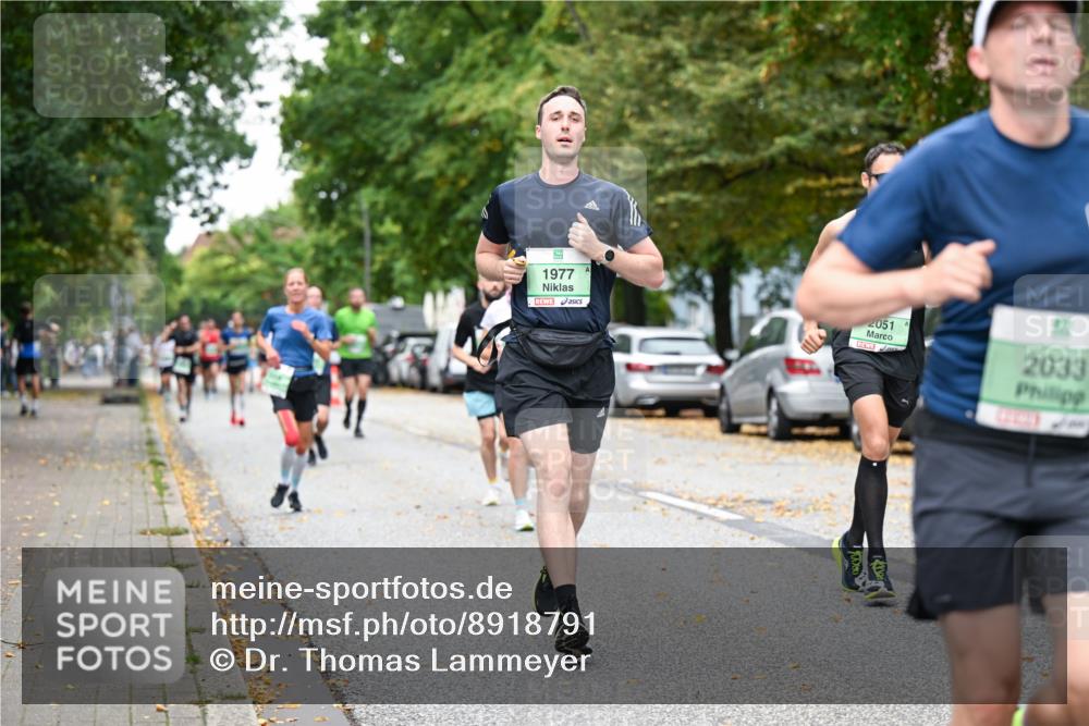 21.09.2025 - PSD Bank Halbmarathon Dr. Thomas Lammeyer http://msf.ph/oto/8918791 21.09.2025 10:36:28 Laufen 1977, 2051, 2033 meine-sportfotos.de