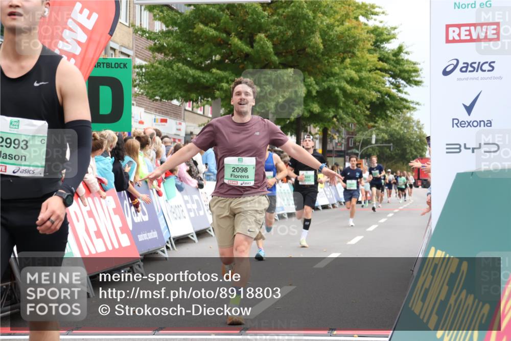 21.09.2025 - PSD Bank Halbmarathon Strokosch-Dieckow http://msf.ph/oto/8918803 21.09.2025 11:49:16 Ziel 1195, 1692, 2098, 2251, 2480, 2777, 2993 meine-sportfotos.de