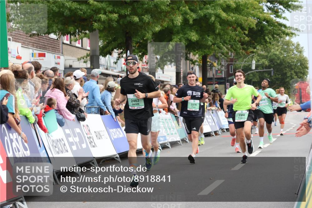 21.09.2025 - PSD Bank Halbmarathon Strokosch-Dieckow http://msf.ph/oto/8918841 21.09.2025 11:49:24 Ziel 1257, 1356, 1692, 2010, 2098, 2463, 2480, 2737, 3896, 4010 meine-sportfotos.de