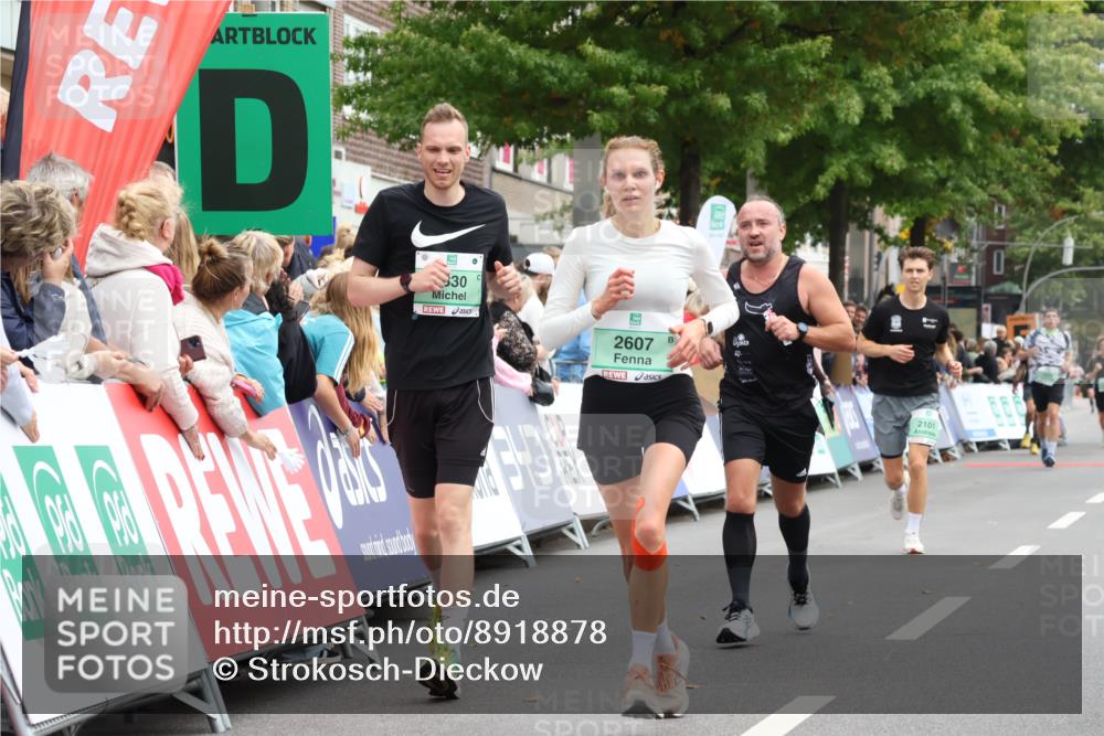 21.09.2025 - PSD Bank Halbmarathon Strokosch-Dieckow http://msf.ph/oto/8918878 21.09.2025 11:49:32 Ziel 1356, 2010, 2322, 2463, 2607, 2737, 2830, 3376, 4010 meine-sportfotos.de