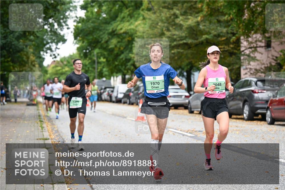 21.09.2025 - PSD Bank Halbmarathon Dr. Thomas Lammeyer http://msf.ph/oto/8918883 21.09.2025 10:36:37 Laufen 1399, 1970, 2048 meine-sportfotos.de