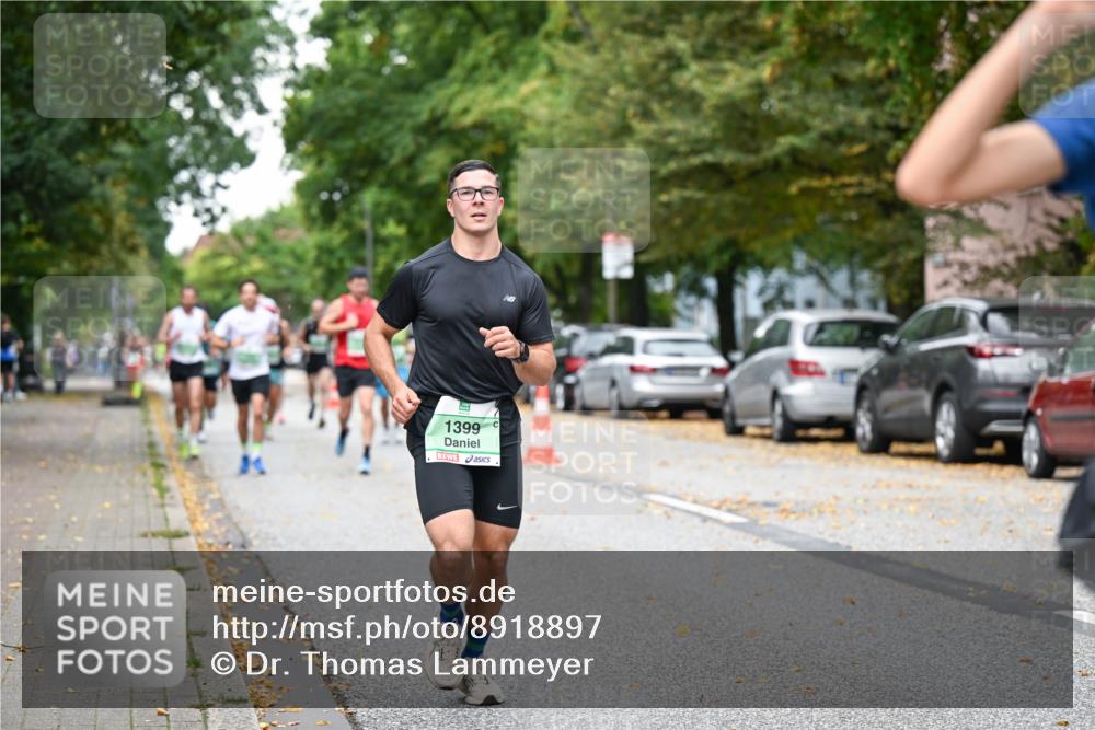 21.09.2025 - PSD Bank Halbmarathon Dr. Thomas Lammeyer http://msf.ph/oto/8918897 21.09.2025 10:36:38 Laufen 1399 meine-sportfotos.de