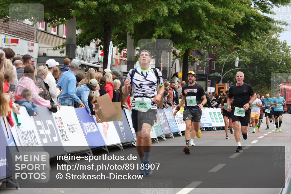 21.09.2025 - PSD Bank Halbmarathon Strokosch-Dieckow http://msf.ph/oto/8918907 21.09.2025 11:49:39 Ziel 2101, 2322, 2607, 2830, 3055 meine-sportfotos.de
