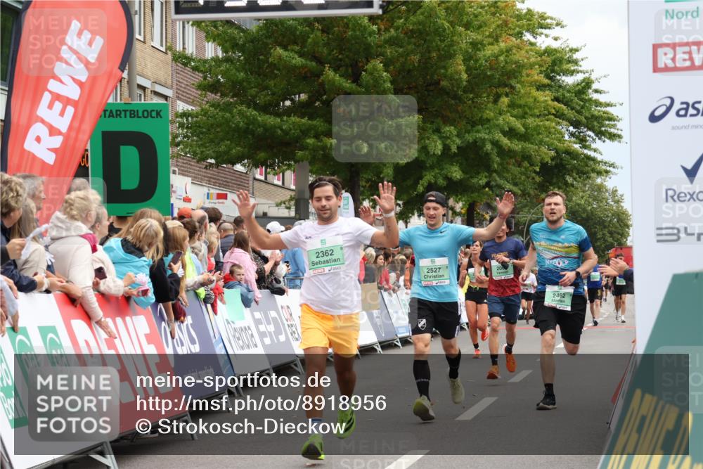 21.09.2025 - PSD Bank Halbmarathon Strokosch-Dieckow http://msf.ph/oto/8918956 21.09.2025 11:49:50 Ziel 1233, 1657, 2065, 2362, 2376, 2462, 2527, 2589, 3055 meine-sportfotos.de