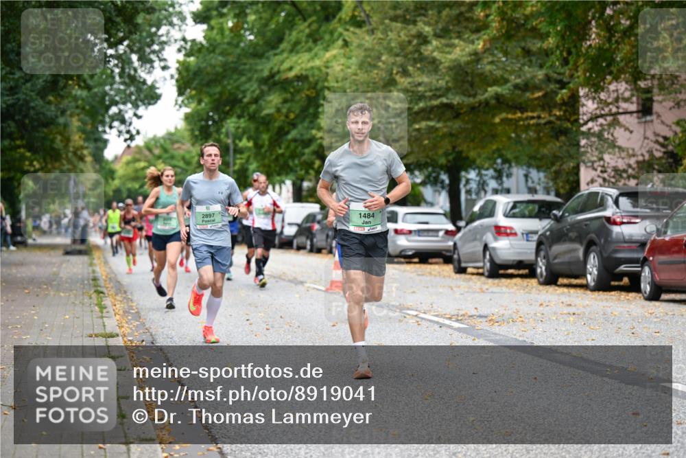 21.09.2025 - PSD Bank Halbmarathon Dr. Thomas Lammeyer http://msf.ph/oto/8919041 21.09.2025 10:36:53 Laufen 2897, 1484 meine-sportfotos.de