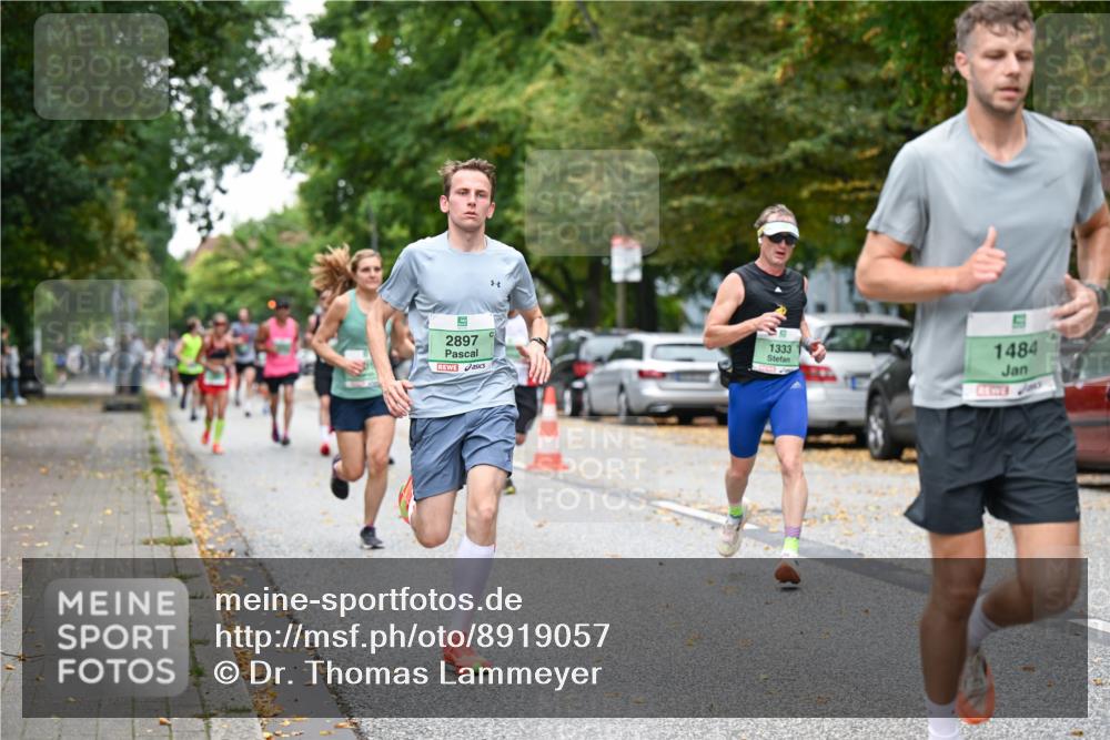21.09.2025 - PSD Bank Halbmarathon Dr. Thomas Lammeyer http://msf.ph/oto/8919057 21.09.2025 10:36:55 Laufen 2897, 1333, 1484 meine-sportfotos.de