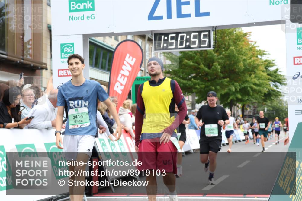 21.09.2025 - PSD Bank Halbmarathon Strokosch-Dieckow http://msf.ph/oto/8919103 21.09.2025 11:50:18 Ziel 1040, 1059, 2060, 2334, 2387, 2414, 2601, 3932, 4002 meine-sportfotos.de