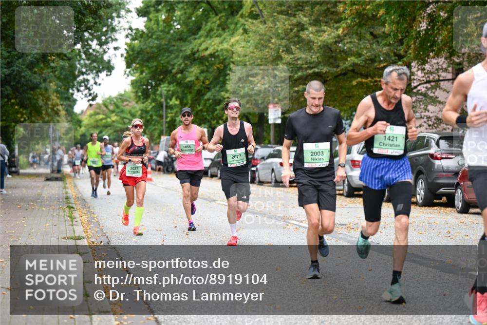 21.09.2025 - PSD Bank Halbmarathon Dr. Thomas Lammeyer http://msf.ph/oto/8919104 21.09.2025 10:36:59 Laufen 2027, 1856, 2077, 2003, 1421 meine-sportfotos.de