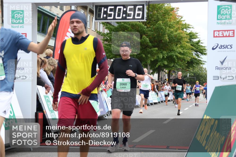 21.09.2025 - PSD Bank Halbmarathon Strokosch-Dieckow http://msf.ph/oto/8919108 21.09.2025 11:50:19 Ziel 1059, 2060, 2334, 2387, 2414, 2455, 3932, 4002 meine-sportfotos.de