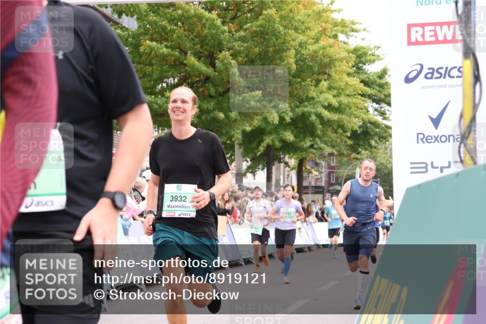21.09.2025 - PSD Bank Halbmarathon Strokosch-Dieckow http://msf.ph/oto/8919121 21.09.2025 11:50:21 Ziel 1059, 1086, 2060, 2334, 2387, 2414, 2455, 3932, 4002 meine-sportfotos.de