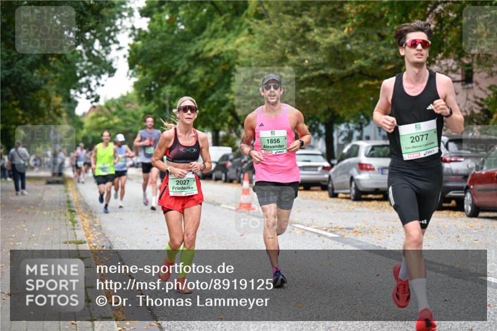21.09.2025 - PSD Bank Halbmarathon Dr. Thomas Lammeyer http://msf.ph/oto/8919125 21.09.2025 10:37:01 Laufen 1856, 2077, 2027 meine-sportfotos.de