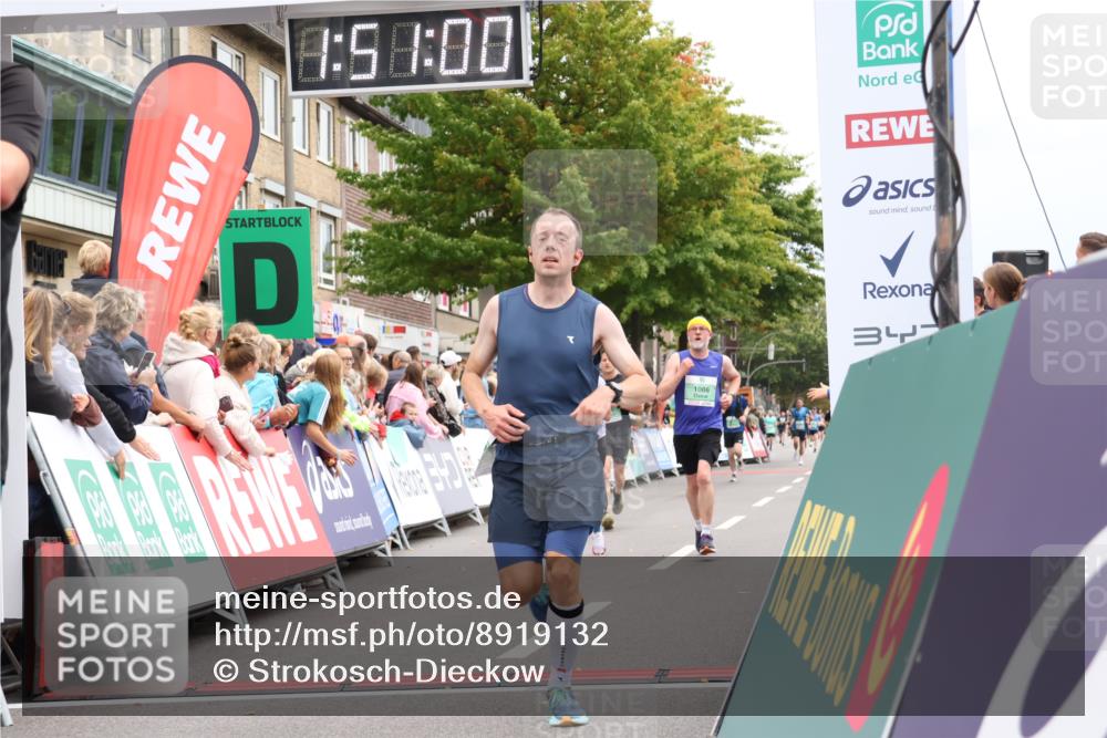21.09.2025 - PSD Bank Halbmarathon Strokosch-Dieckow http://msf.ph/oto/8919132 21.09.2025 11:50:23 Ziel 1059, 1086, 2060, 2152, 2205, 2334, 2387, 2414, 2455, 3932, 4002 meine-sportfotos.de