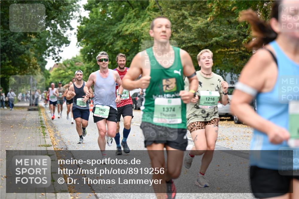 21.09.2025 - PSD Bank Halbmarathon Dr. Thomas Lammeyer http://msf.ph/oto/8919256 21.09.2025 10:37:15 Laufen 212, 1902, 918, 1374, 1216 meine-sportfotos.de