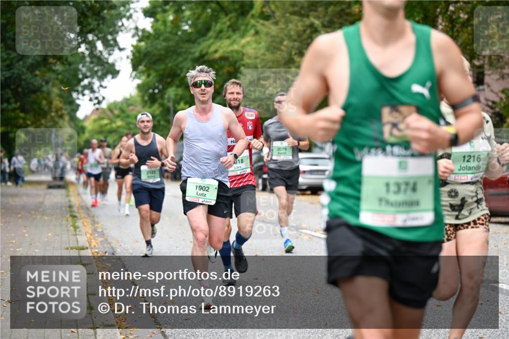 21.09.2025 - PSD Bank Halbmarathon Dr. Thomas Lammeyer http://msf.ph/oto/8919263 21.09.2025 10:37:16 Laufen 2123, 1902, 918, 2079, 1374, 1216 meine-sportfotos.de