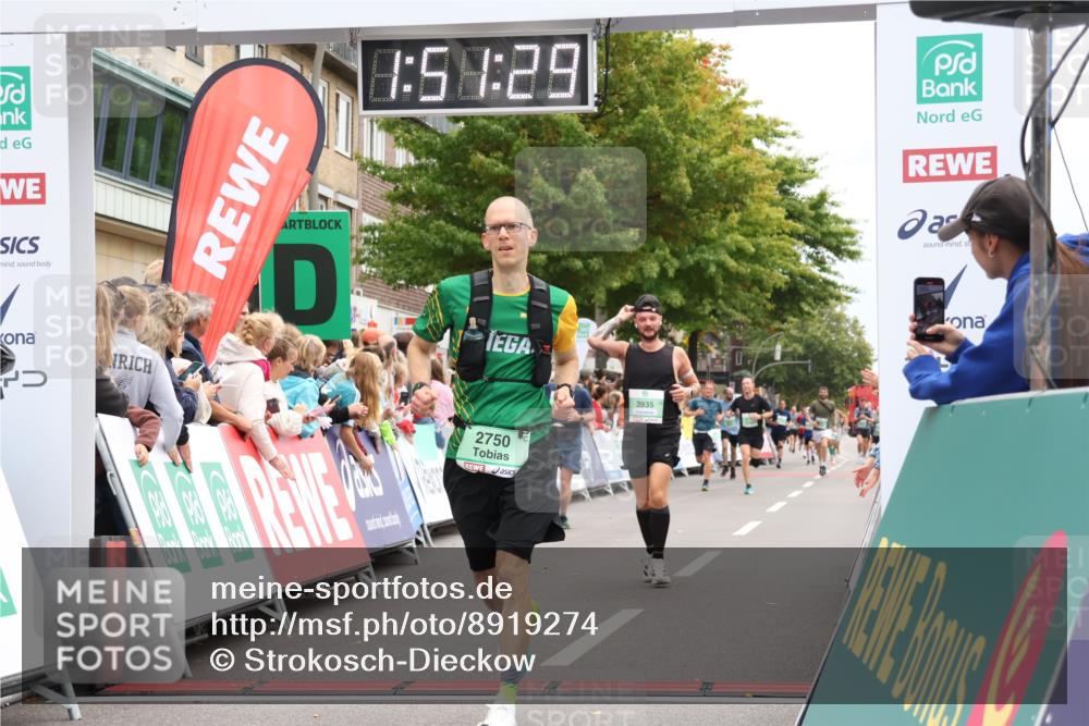 21.09.2025 - PSD Bank Halbmarathon Strokosch-Dieckow http://msf.ph/oto/8919274 21.09.2025 11:50:52 Ziel 2172, 2280, 2298, 2750, 2934, 3935 meine-sportfotos.de