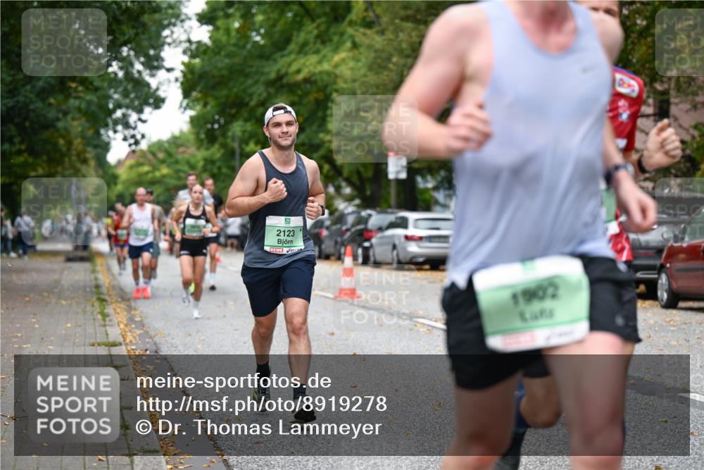 21.09.2025 - PSD Bank Halbmarathon Dr. Thomas Lammeyer http://msf.ph/oto/8919278 21.09.2025 10:37:18 Laufen 5, 2123, 1902 meine-sportfotos.de