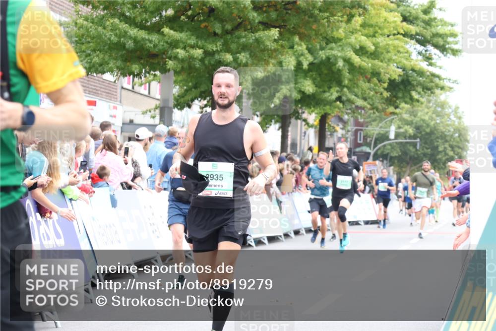 21.09.2025 - PSD Bank Halbmarathon Strokosch-Dieckow http://msf.ph/oto/8919279 21.09.2025 11:50:53 Ziel 2172, 2280, 2298, 2750, 2934, 3935 meine-sportfotos.de