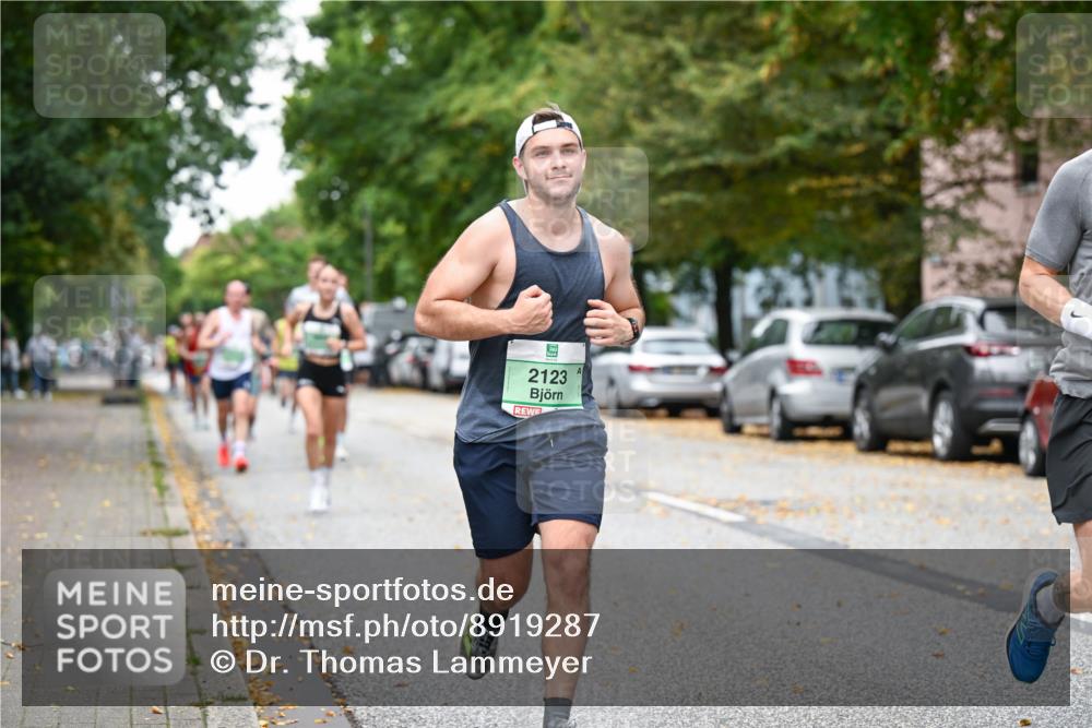 21.09.2025 - PSD Bank Halbmarathon Dr. Thomas Lammeyer http://msf.ph/oto/8919287 21.09.2025 10:37:18 Laufen 2123 meine-sportfotos.de
