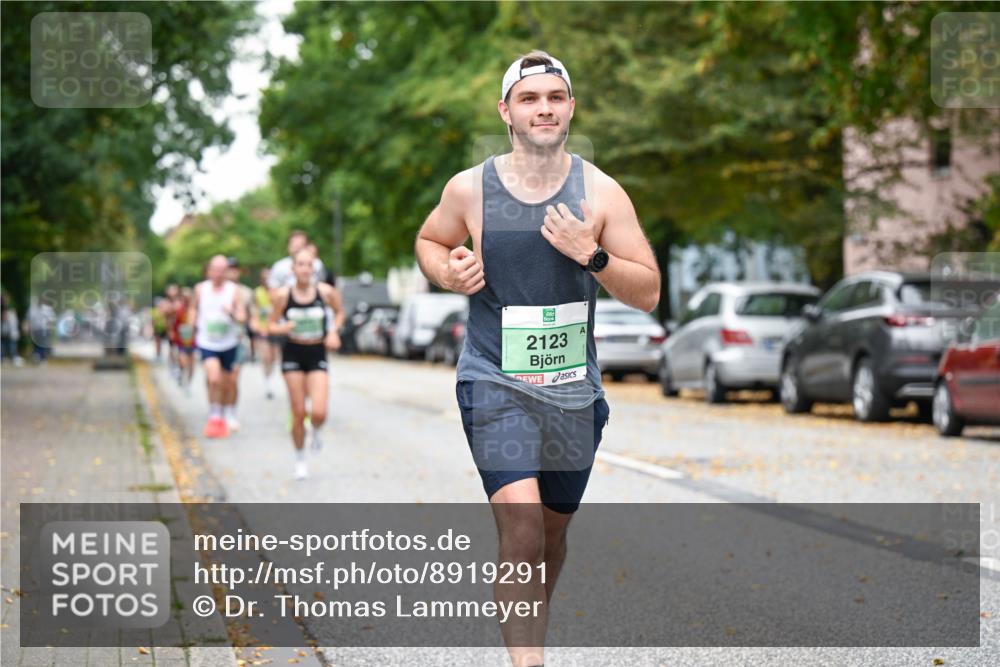 21.09.2025 - PSD Bank Halbmarathon Dr. Thomas Lammeyer http://msf.ph/oto/8919291 21.09.2025 10:37:19 Laufen 2123 meine-sportfotos.de