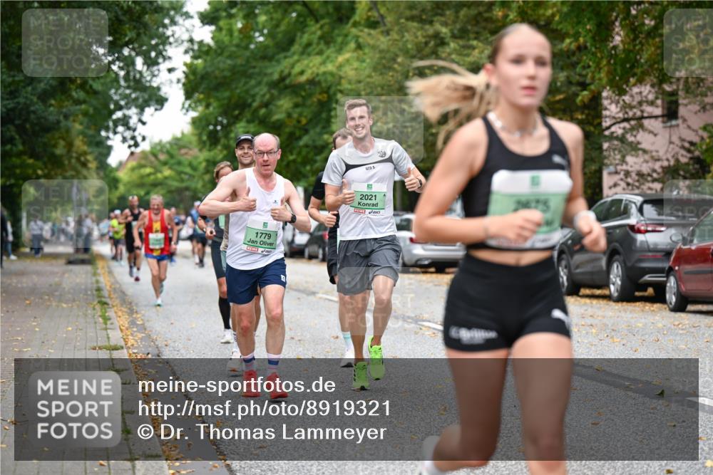 21.09.2025 - PSD Bank Halbmarathon Dr. Thomas Lammeyer http://msf.ph/oto/8919321 21.09.2025 10:37:22 Laufen 1779, 23, 5, 2021, 2475 meine-sportfotos.de