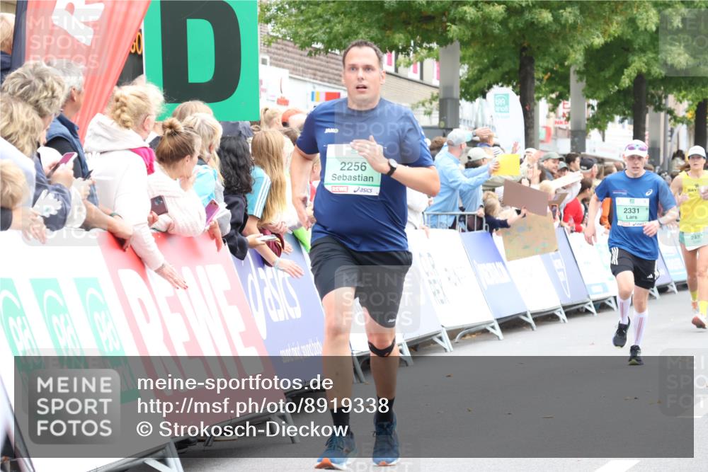 21.09.2025 - PSD Bank Halbmarathon Strokosch-Dieckow http://msf.ph/oto/8919338 21.09.2025 11:51:03 Ziel 1039, 1226, 2177, 2256, 2298, 2331, 2559, 2620, 3649 meine-sportfotos.de