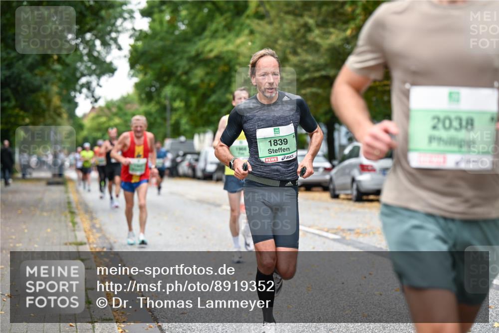21.09.2025 - PSD Bank Halbmarathon Dr. Thomas Lammeyer http://msf.ph/oto/8919352 21.09.2025 10:37:25 Laufen 1839, 2038 meine-sportfotos.de