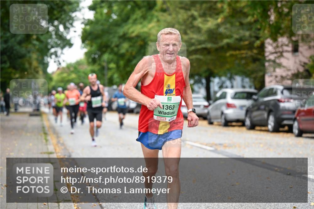 21.09.2025 - PSD Bank Halbmarathon Dr. Thomas Lammeyer http://msf.ph/oto/8919379 21.09.2025 10:37:28 Laufen 1363 meine-sportfotos.de