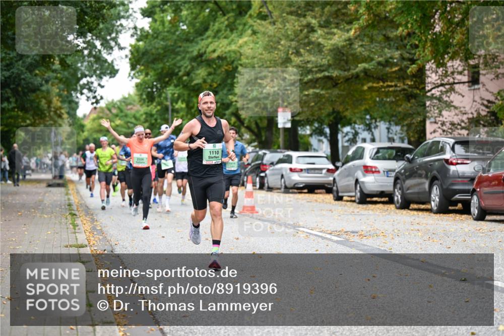 21.09.2025 - PSD Bank Halbmarathon Dr. Thomas Lammeyer http://msf.ph/oto/8919396 21.09.2025 10:37:30 Laufen 2336, 1110, 1416 meine-sportfotos.de