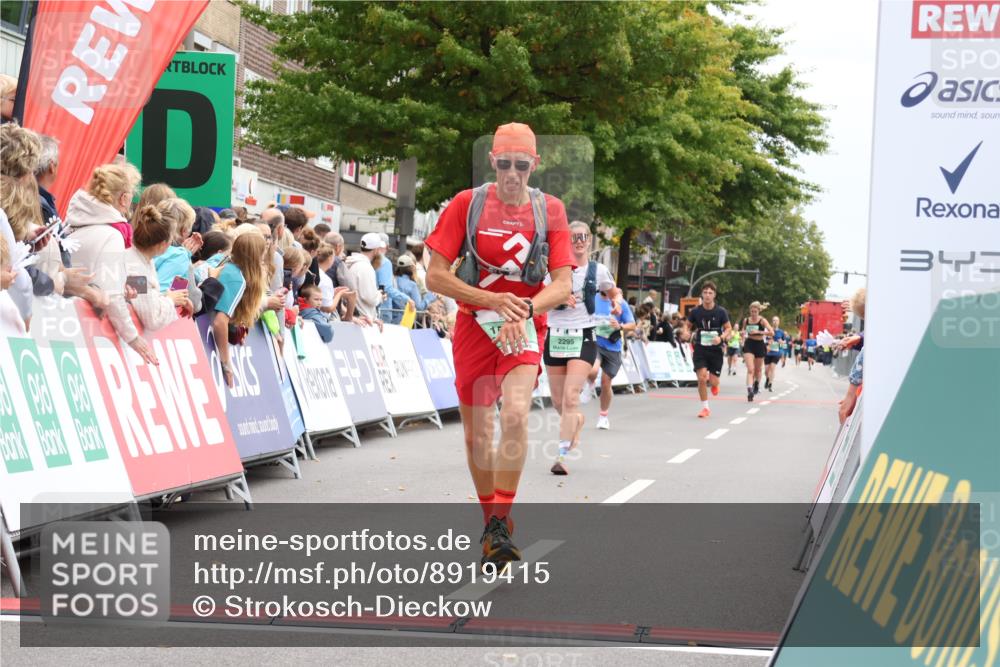 21.09.2025 - PSD Bank Halbmarathon Strokosch-Dieckow http://msf.ph/oto/8919415 21.09.2025 11:51:22 Ziel 1537, 1640, 2114, 2295, 2358, 2662, 3529 meine-sportfotos.de