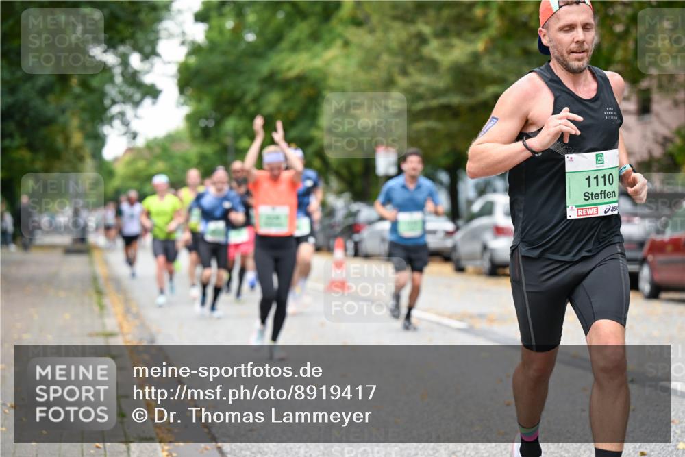 21.09.2025 - PSD Bank Halbmarathon Dr. Thomas Lammeyer http://msf.ph/oto/8919417 21.09.2025 10:37:32 Laufen 1110 meine-sportfotos.de
