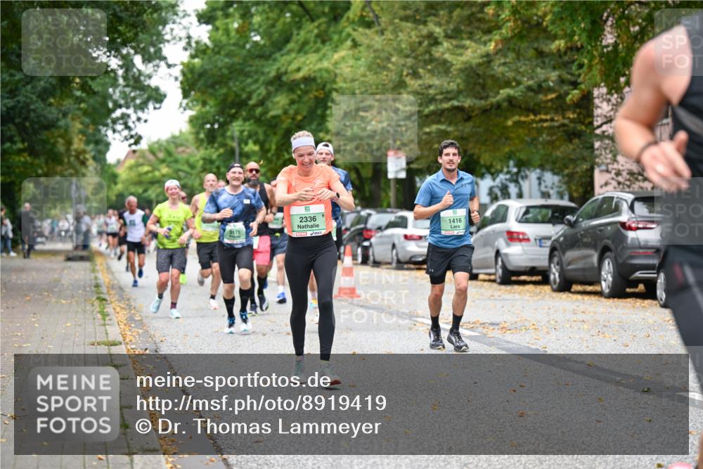 21.09.2025 - PSD Bank Halbmarathon Dr. Thomas Lammeyer http://msf.ph/oto/8919419 21.09.2025 10:37:33 Laufen 2175, 2336, 1416 meine-sportfotos.de