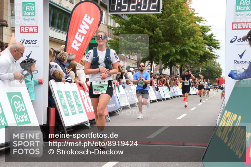 21.09.2025 - PSD Bank Halbmarathon Strokosch-Dieckow http://msf.ph/oto/8919424 21.09.2025 11:51:25 Ziel 1250, 1537, 2114, 2295, 2402, 2662 meine-sportfotos.de