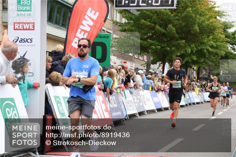 21.09.2025 - PSD Bank Halbmarathon Strokosch-Dieckow http://msf.ph/oto/8919436 21.09.2025 11:51:27 Ziel 1250, 1537, 2295, 2402, 2951 meine-sportfotos.de