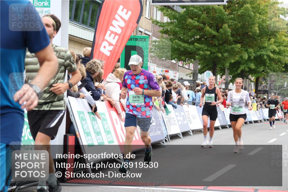 21.09.2025 - PSD Bank Halbmarathon Strokosch-Dieckow http://msf.ph/oto/8919530 21.09.2025 11:51:55 Ziel 1581, 1619, 2169, 2382, 2476, 2539, 2886, 2988 meine-sportfotos.de