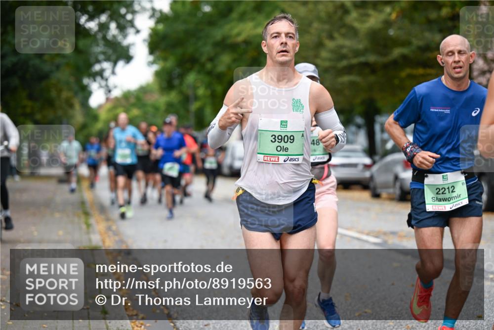 21.09.2025 - PSD Bank Halbmarathon Dr. Thomas Lammeyer http://msf.ph/oto/8919563 21.09.2025 10:37:51 Laufen 3909, 48, 2212 meine-sportfotos.de