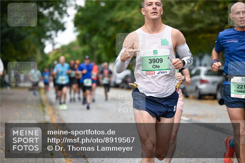 21.09.2025 - PSD Bank Halbmarathon Dr. Thomas Lammeyer http://msf.ph/oto/8919567 21.09.2025 10:37:52 Laufen 3909, 1, 221 meine-sportfotos.de