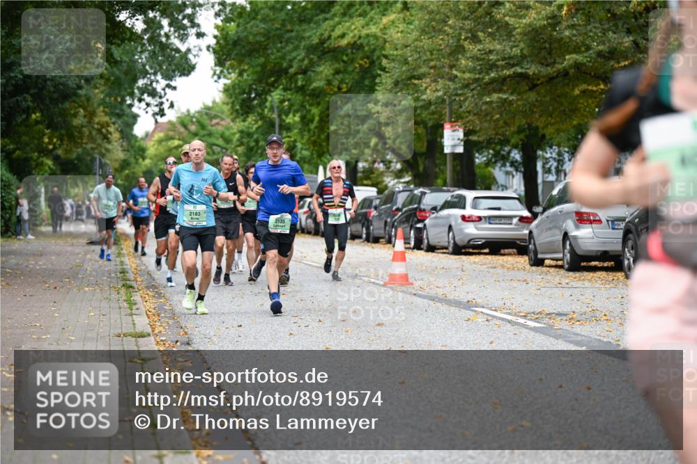 21.09.2025 - PSD Bank Halbmarathon Dr. Thomas Lammeyer http://msf.ph/oto/8919574 21.09.2025 10:37:53 Laufen 361, 2183, 2135, 1788 meine-sportfotos.de