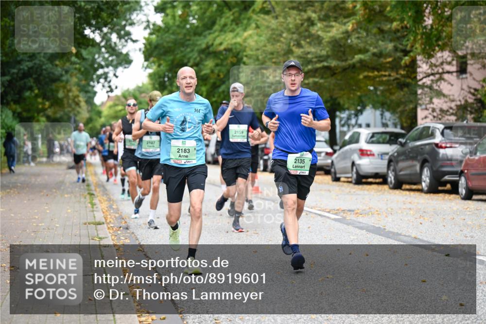 21.09.2025 - PSD Bank Halbmarathon Dr. Thomas Lammeyer http://msf.ph/oto/8919601 21.09.2025 10:37:56 Laufen 361, 2127, 5, 2183, 2159, 2135 meine-sportfotos.de