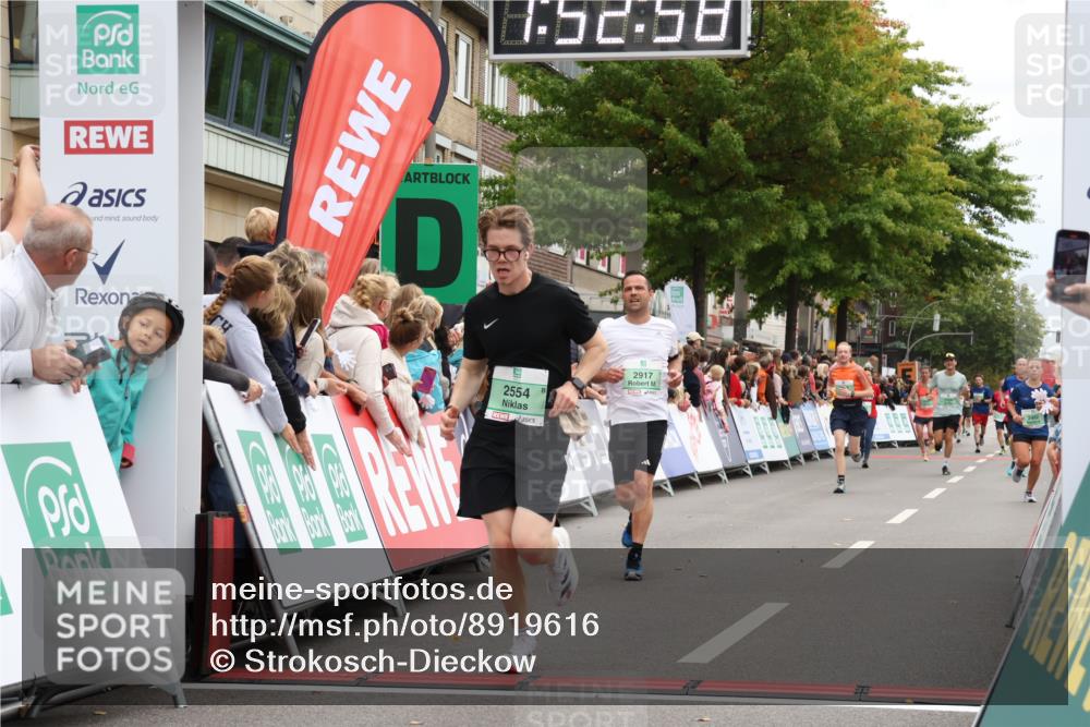 21.09.2025 - PSD Bank Halbmarathon Strokosch-Dieckow http://msf.ph/oto/8919616 21.09.2025 11:52:21 Ziel 1508, 2087, 2239, 2554, 2844, 2917, 3044, 3141 meine-sportfotos.de
