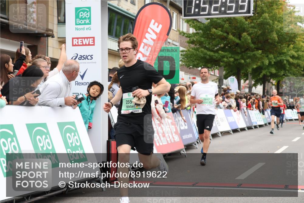 21.09.2025 - PSD Bank Halbmarathon Strokosch-Dieckow http://msf.ph/oto/8919622 21.09.2025 11:52:22 Ziel 1508, 2087, 2492, 2554, 2844, 2917, 3044, 3141 meine-sportfotos.de