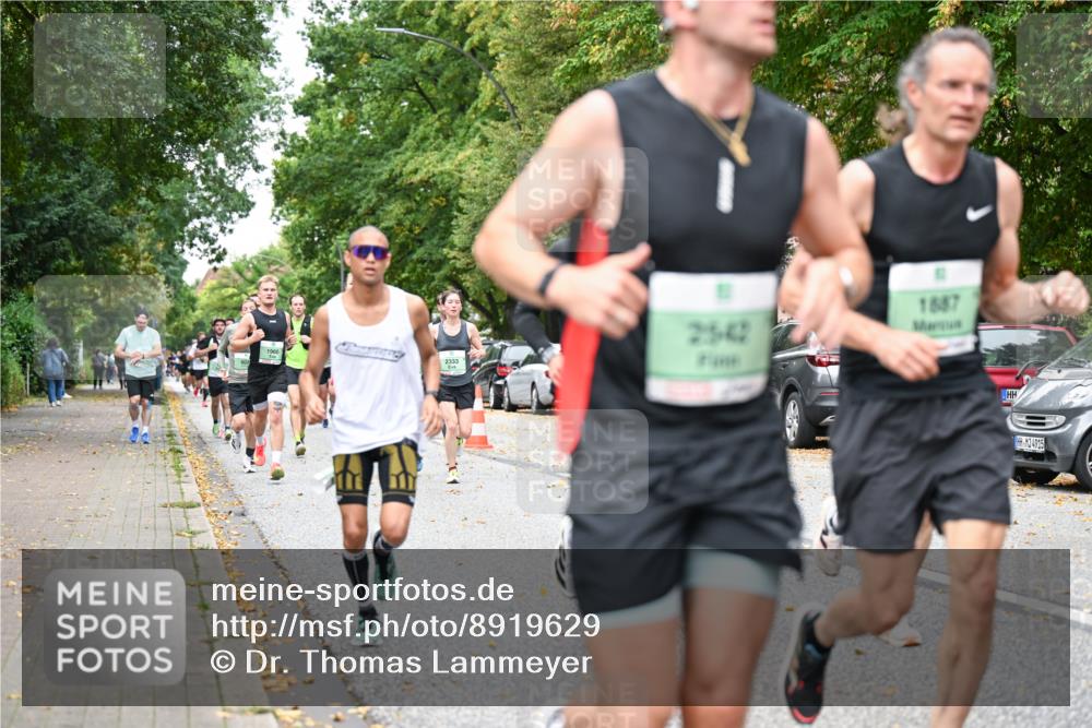 21.09.2025 - PSD Bank Halbmarathon Dr. Thomas Lammeyer http://msf.ph/oto/8919629 21.09.2025 10:38:00 Laufen 1960, 2333, 2542, 1887, 3, 4915 meine-sportfotos.de