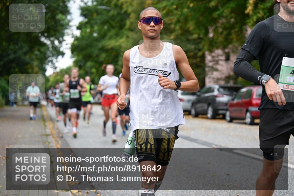 21.09.2025 - PSD Bank Halbmarathon Dr. Thomas Lammeyer http://msf.ph/oto/8919642 21.09.2025 10:38:01 Laufen 10, 4 meine-sportfotos.de