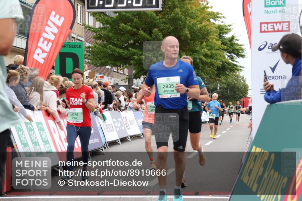 21.09.2025 - PSD Bank Halbmarathon Strokosch-Dieckow http://msf.ph/oto/8919666 21.09.2025 11:52:30 Ziel 1506, 1600, 2327, 2356, 2375, 2492, 2512, 2654, 2835, 2917 meine-sportfotos.de